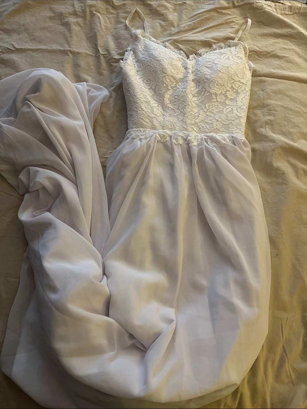 White Lace Bodice Chiffon Spaghetti Strap Wedding Dress